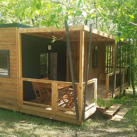 La Clairiere - Ecolieu De Vacances Lamothe-Fenelon Dış mekan fotoğraf