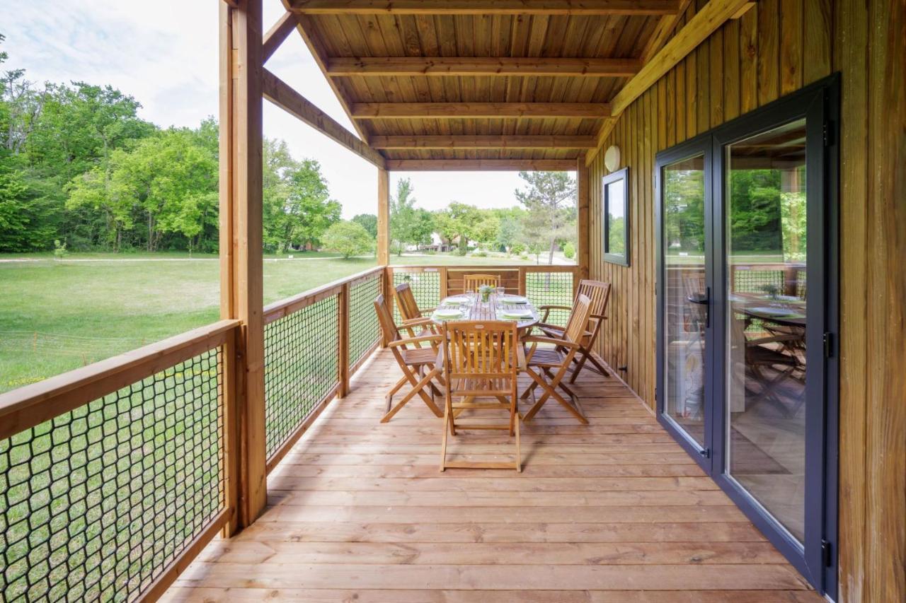 La Clairiere - Ecolieu De Vacances Lamothe-Fenelon Dış mekan fotoğraf